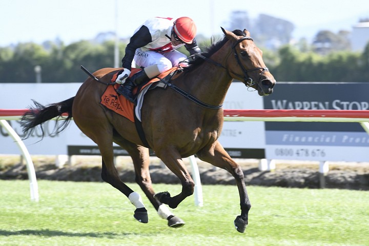 Haunui Graduates Dominate at Te Rapa